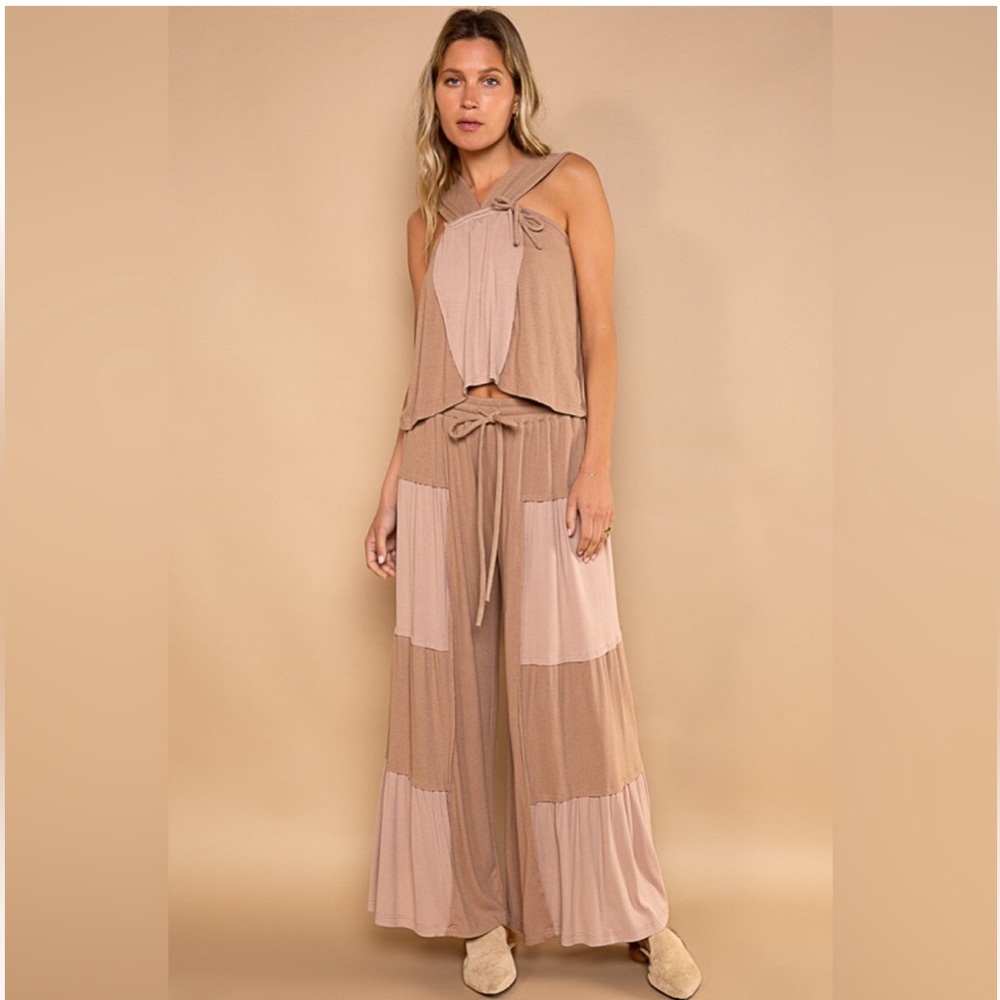 POL Mocha Latte Ribbed Knit Wide Leg Pants - Picture 3 of 5